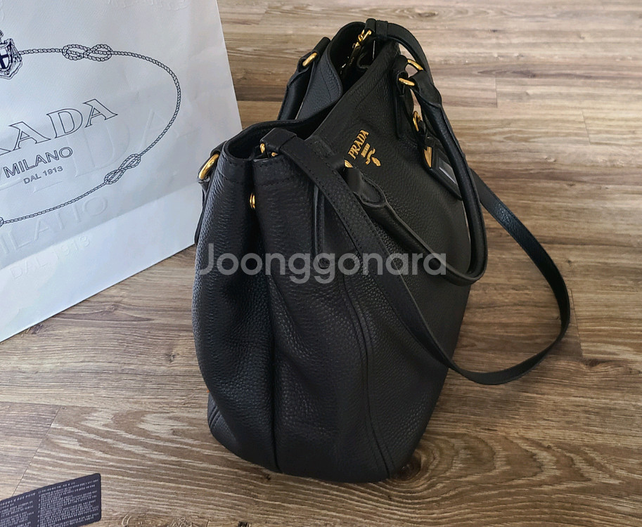 프라다 비텔로 다이노 크로스백 숄더백가방테수토호보백버킷백구찌루이비통디올셀린느샤넬에르메스생로랑보테가베네타--5