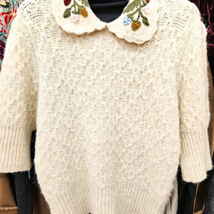 자라 자수 앙고라 니트