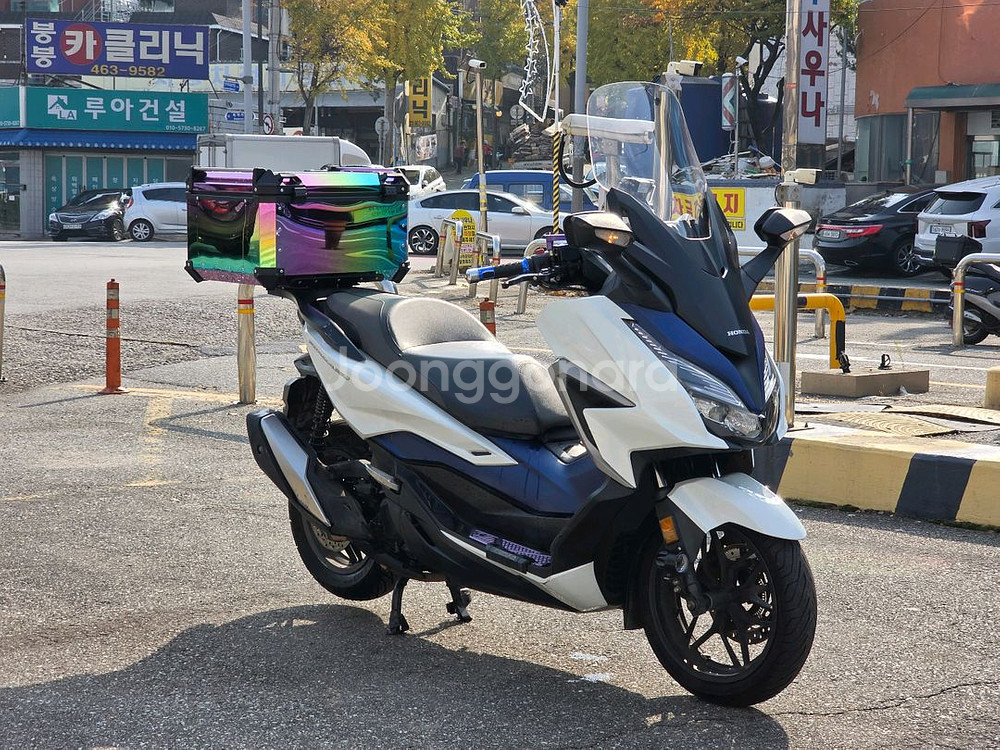 21년식 포르자350 안개등구변 7만키로--2