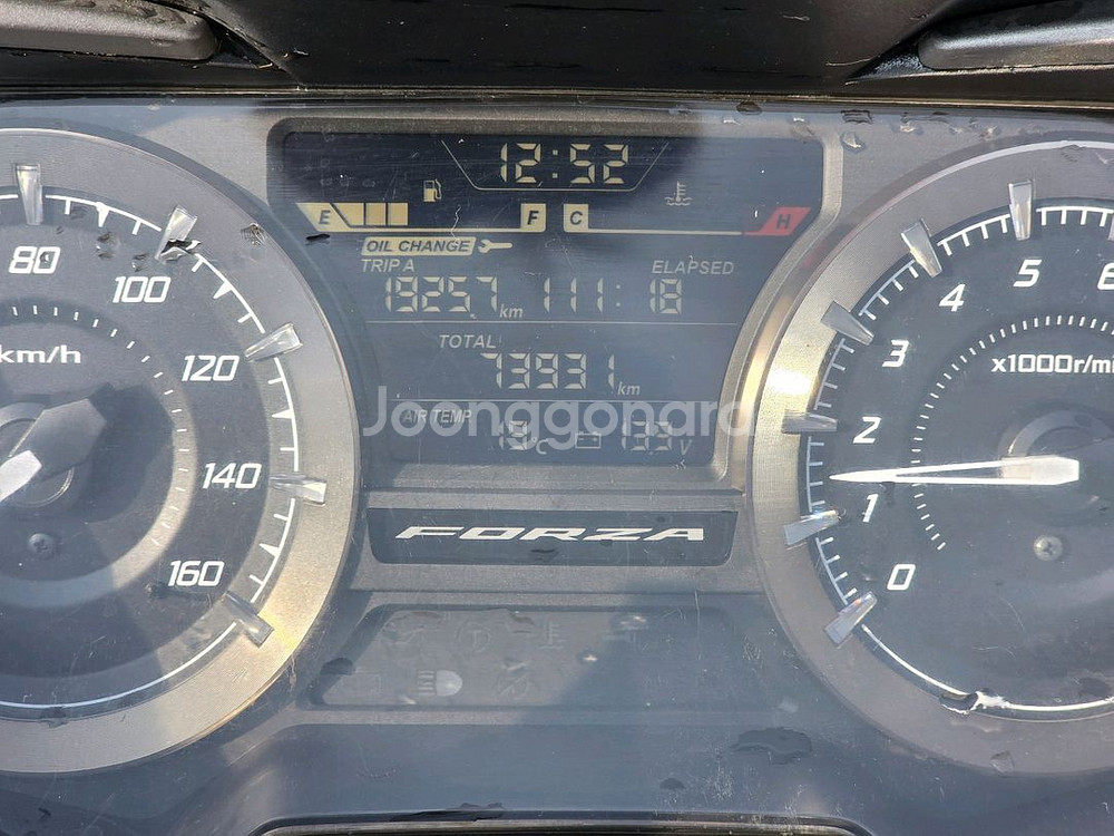 21년식 포르자350 안개등구변 7만키로--9