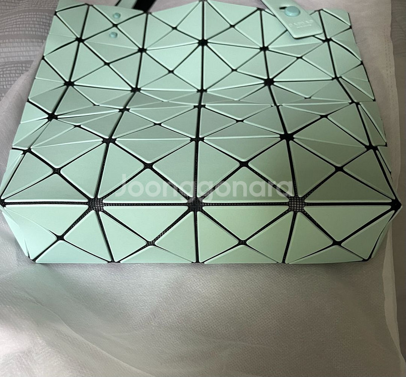 [새상품]바오바오 프리즘 플러스 토트 미니백 민트--2