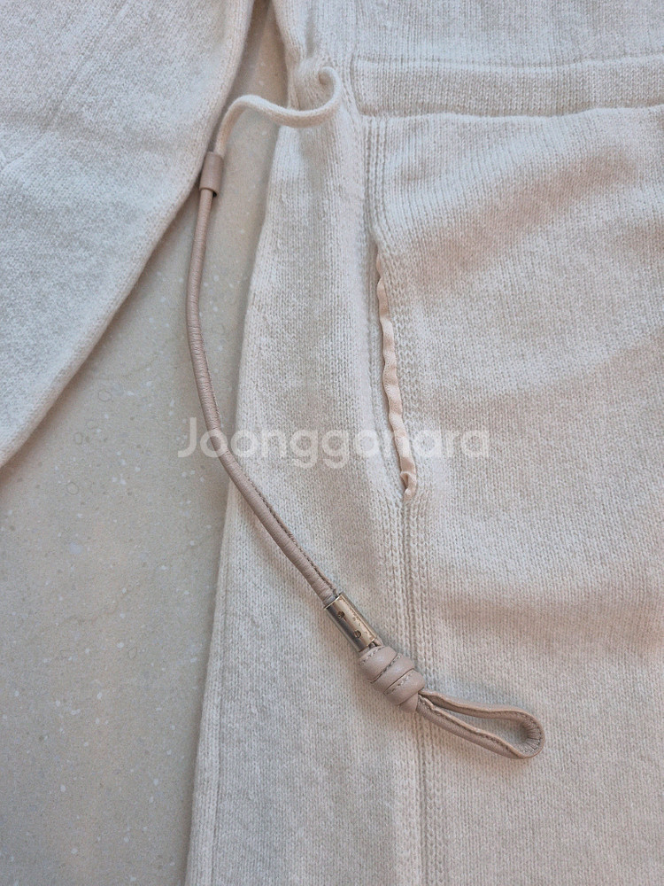 래트 후드 니트 원피스--2