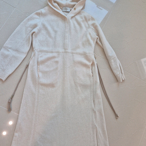 래트 후드 니트 원피스