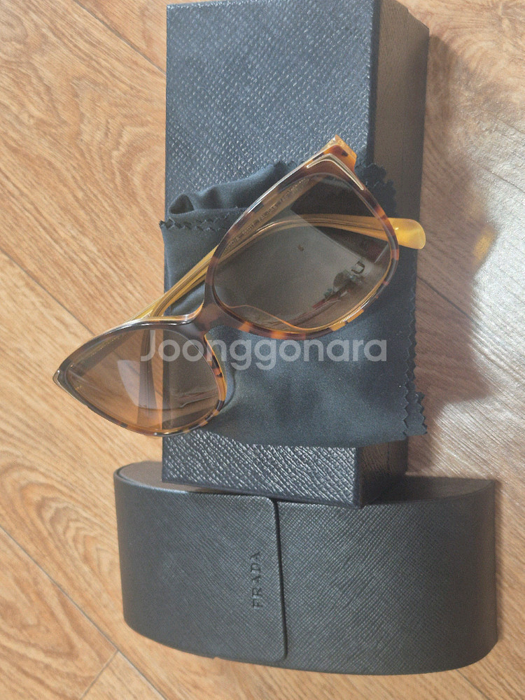 프라다 선글라스--5