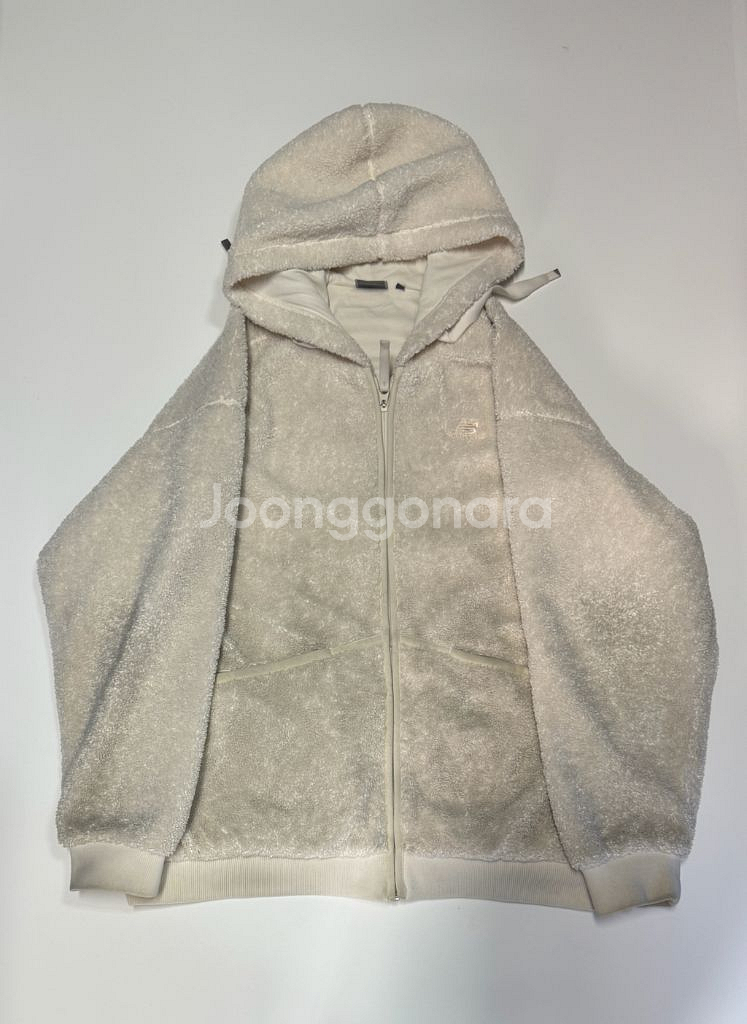 여성 뉴발란스 오버핏 뽀글이 후드 후리스 자켓--0