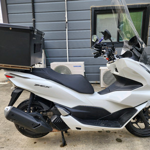 23년식 혼다 PCX 125 ABS 화이트 판매