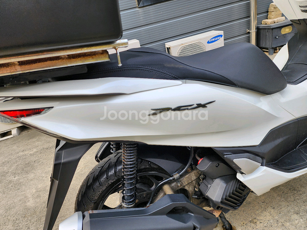 23년식 혼다 PCX 125 ABS 화이트 판매--6