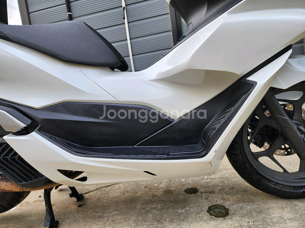 23년식 혼다 PCX 125 ABS 화이트 판매--5