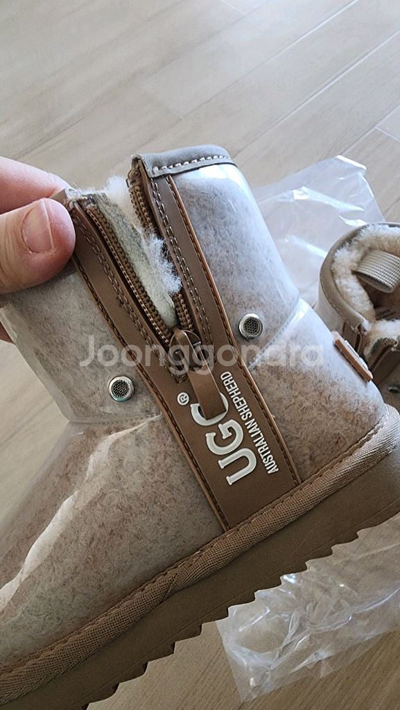 UGG 키즈클리어 부츠 8-10 (165-175)--2