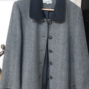 여성 울 100%코트