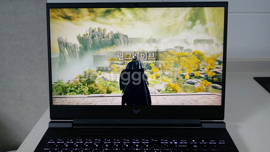 HP 최신 라이젠 빅터스 게이밍 노트북/신품급,RTX4060--1