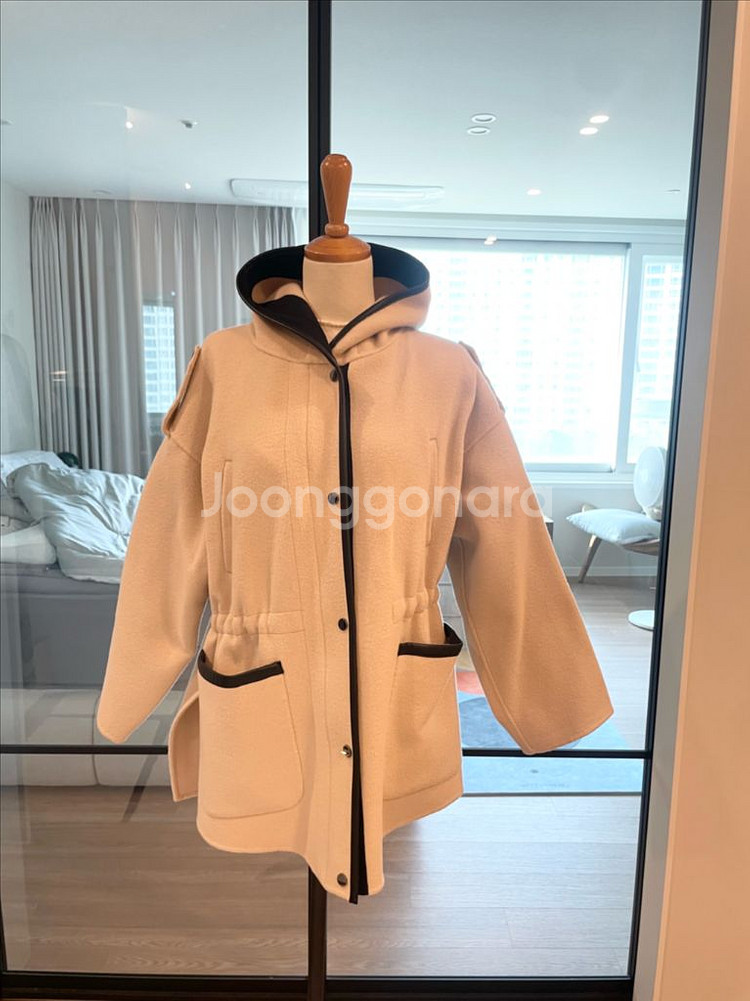 Maje 마쥬 가죽 후드 울 코트 압구정 현대 원가80만원--3