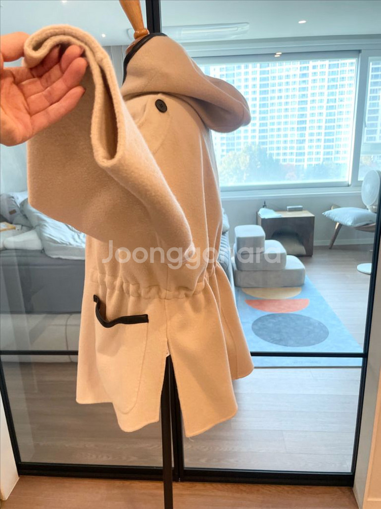 Maje 마쥬 가죽 후드 울 코트 압구정 현대 원가80만원--5