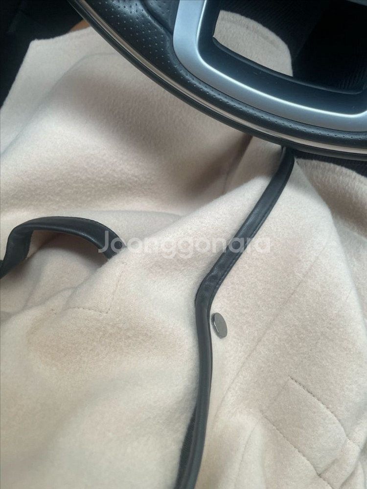 Maje 마쥬 가죽 후드 울 코트 압구정 현대 원가80만원--8