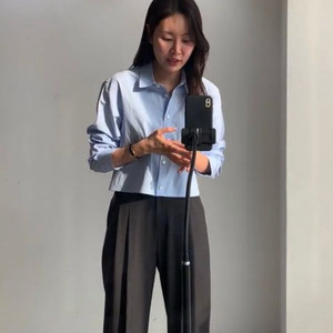 시에 위시 크롭 코튼셔츠