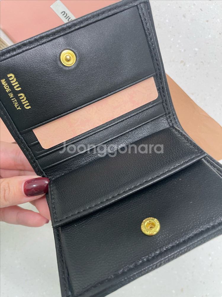 미우미우 마테라쎄 카드지갑 새상품--2