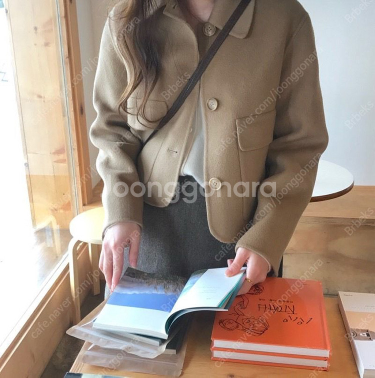 플랫베이스 블랙 숏코트--1