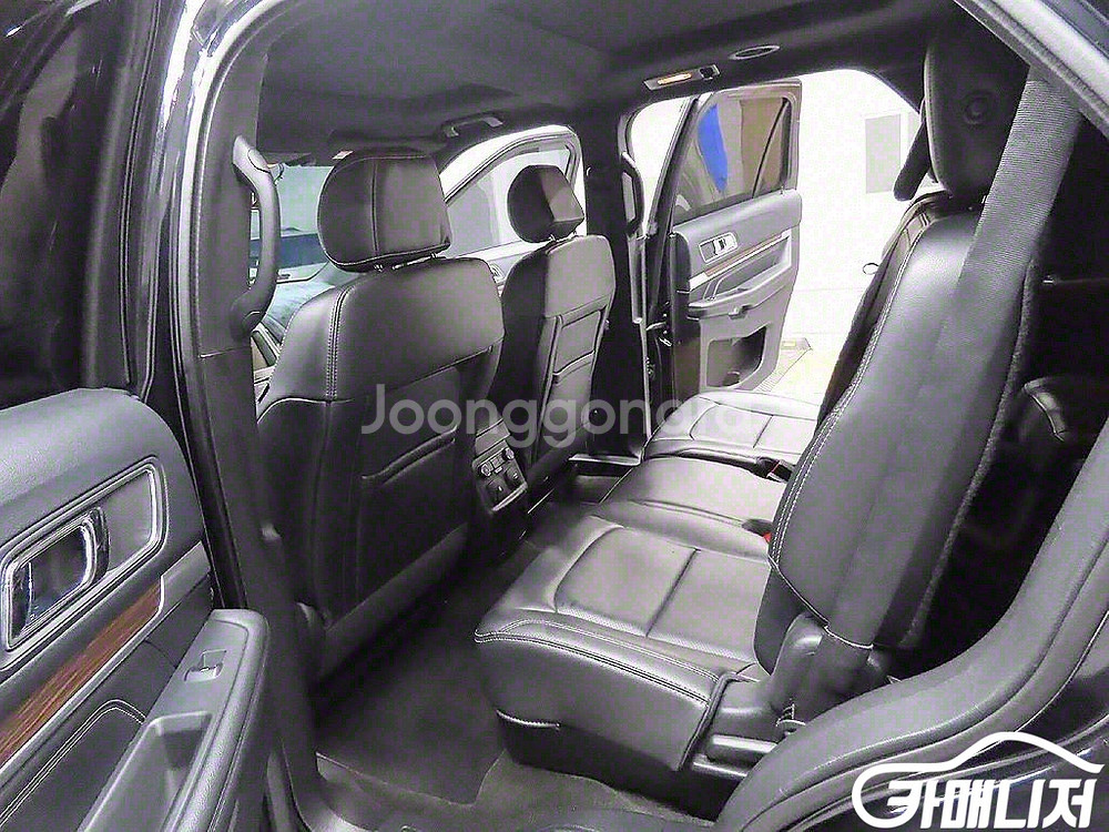 [포드]익스플로러 2.3 에코부스트 리미티드 4WD #앱특가--7