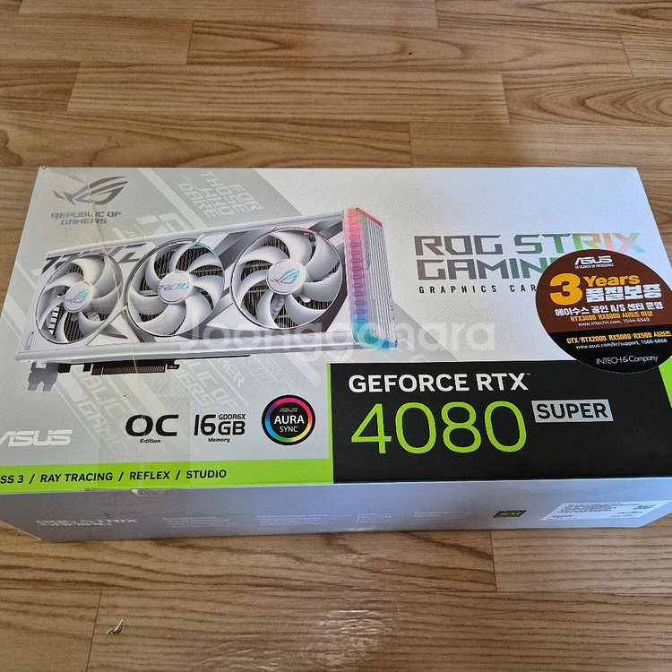RTX 4080 SUPER 로그 스트릭스 화이트--0
