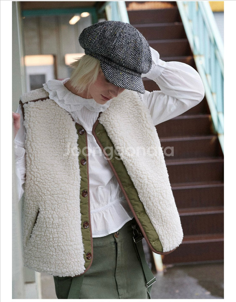 (새상품)그린버터 리버시블 퀼팅 조끼 베스트--0