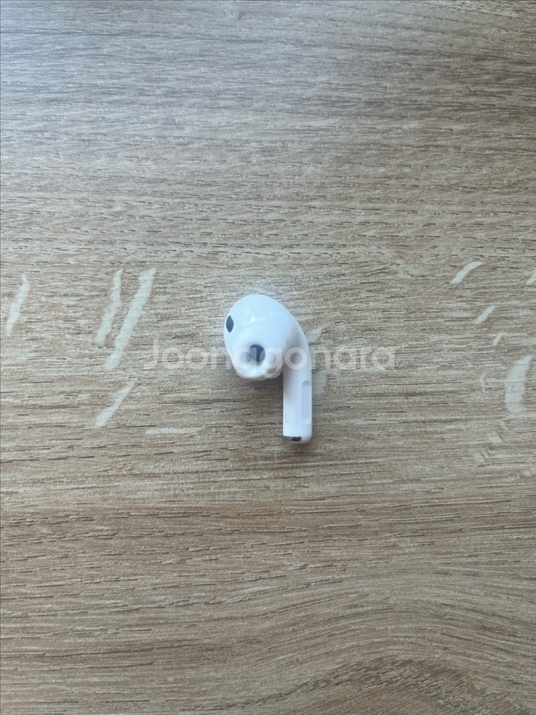 에어팟 프로 2세대 (왼쪽)--2