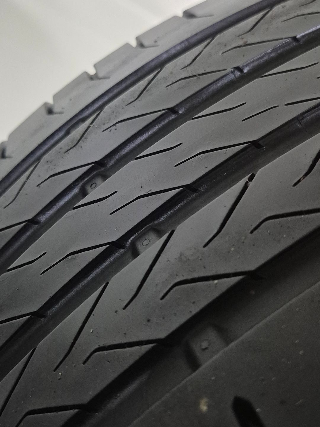 콘티넨탈 에코 콘택트6Q 275 35 20 / 2753520