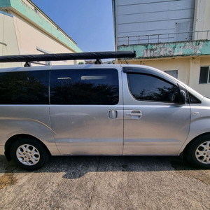 현대 그랜드 스타렉스 3인승 밴 캠핑 차박용