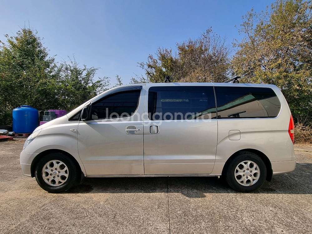 현대 그랜드 스타렉스 3인승 밴 캠핑 차박용--4