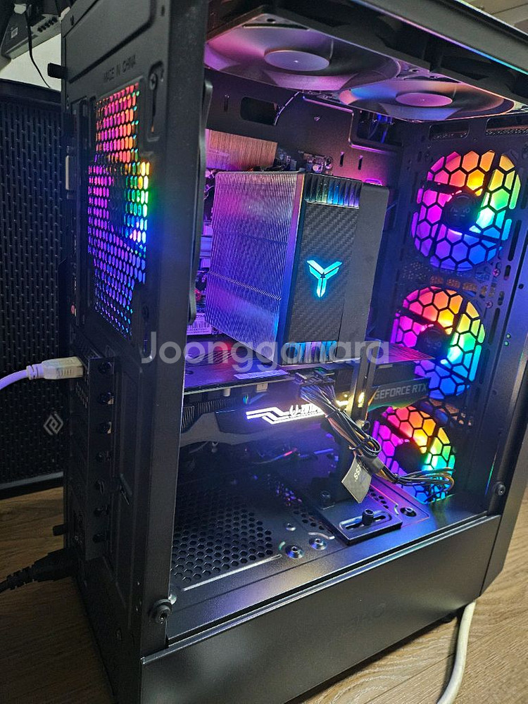 5700x RTX 3070ti 데스크탑 팝니다--3