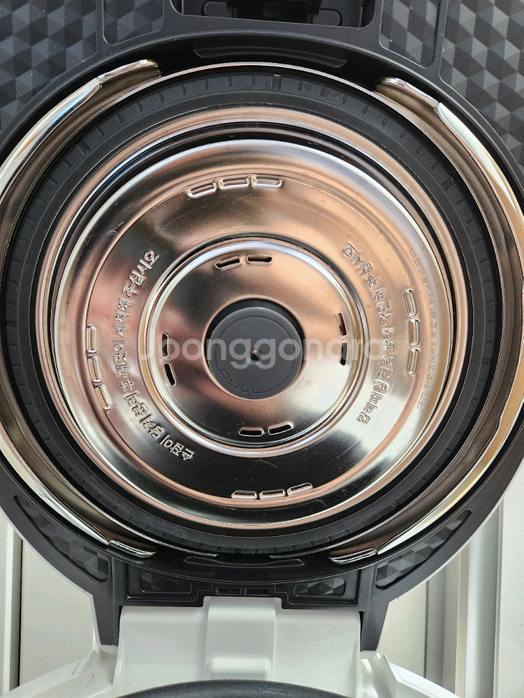 쿠첸 IH 6인용 밥솥 CRT-RPK0670W 중고--2