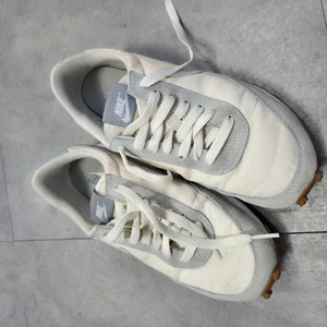 나이키 데이브레이크 운동화 245