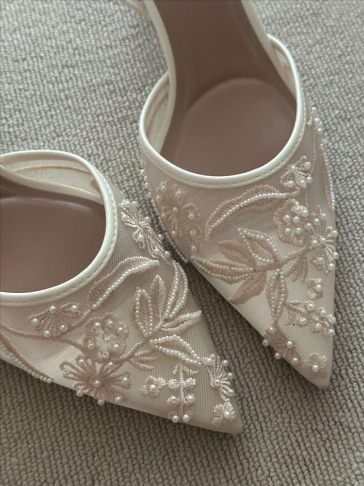 자라 메시 자수장식 백리스 260 팝니다.--2