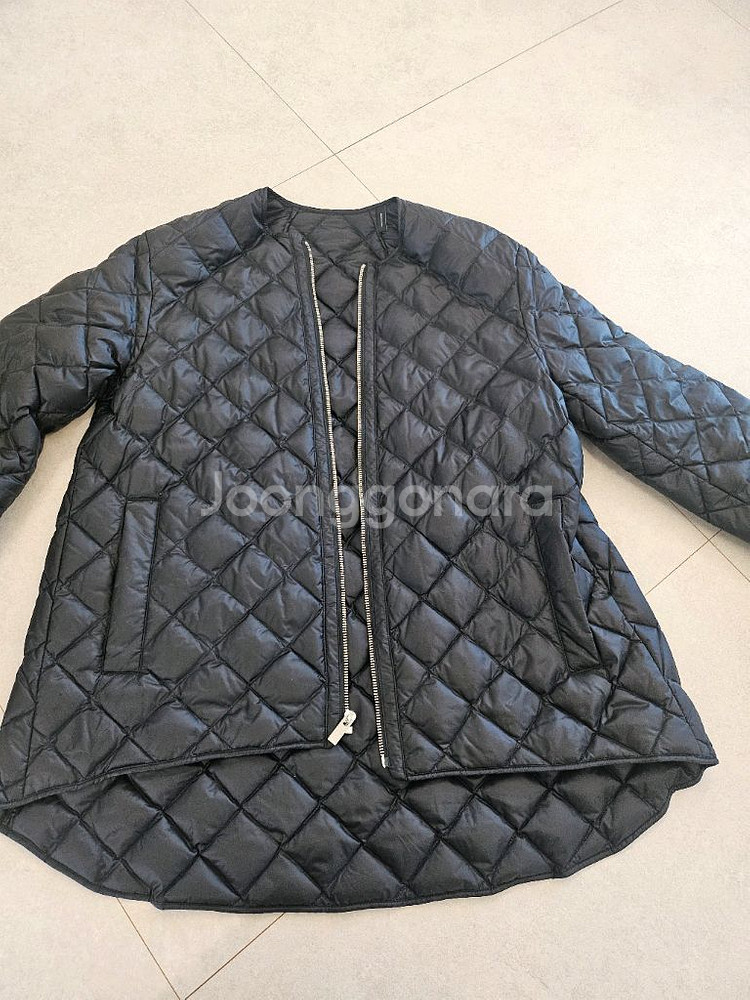 띠어리 경량패딩 xs사이즈--0