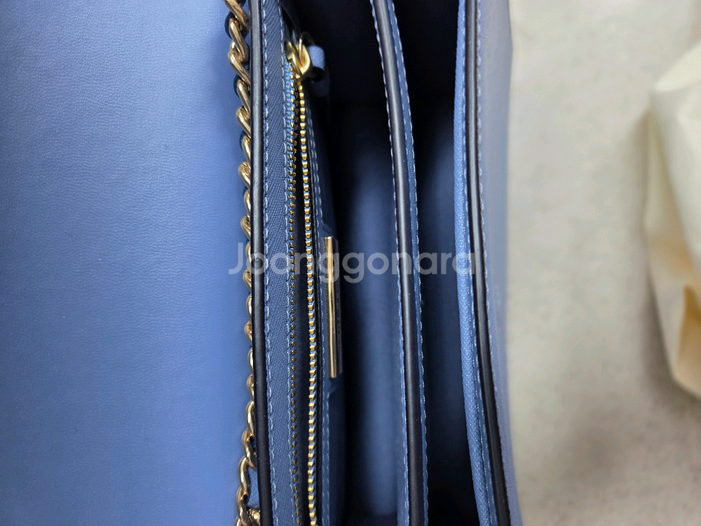 토리버치 크로스백--3