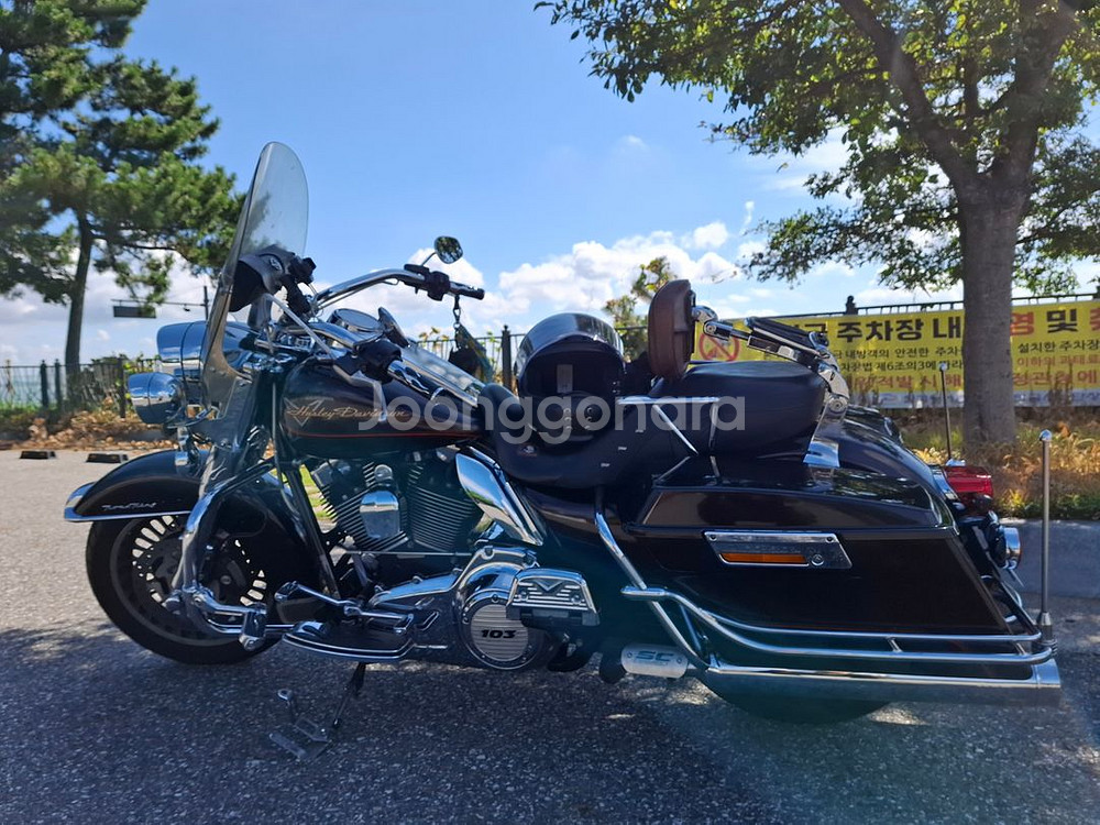 할리데이비슨 로드킹 2011년--1