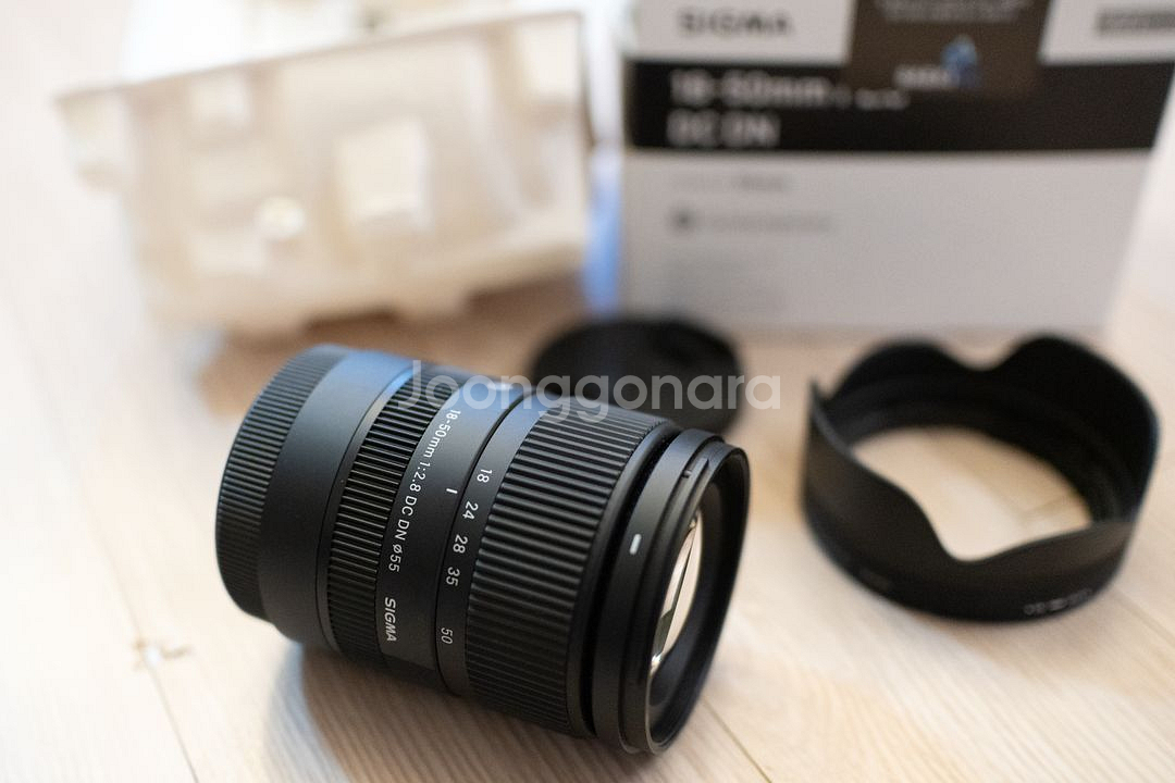 시그마 18-50mm F2.8렌즈 소니e마운트--0