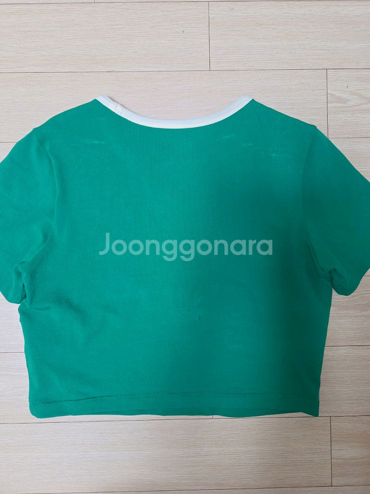 라코스테 스커트+디아도라 크롭티 55사이즈-택포 5만원--7