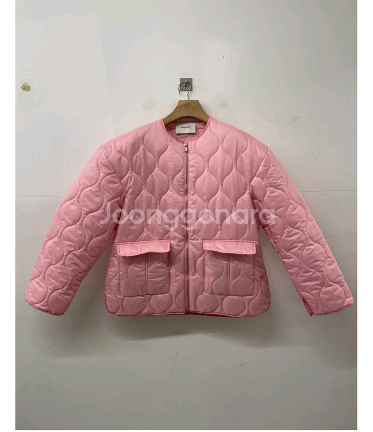 엔트크제이 리미티드 핑크 퀼팅 점퍼--5