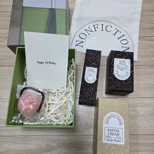 논픽션 핸드크림+바디워시+헤어세럼 팝니다. 미개봉