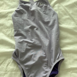 나이키 하이드라스트롱 패스트백 28