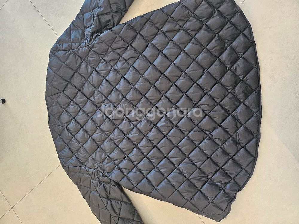 띠어리 경량패딩 xs사이즈--3