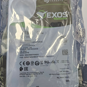 Seagate EXOS 18TB 하드디스크 이미지