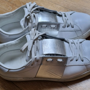 발렌티노 스니커즈 히든 42.5