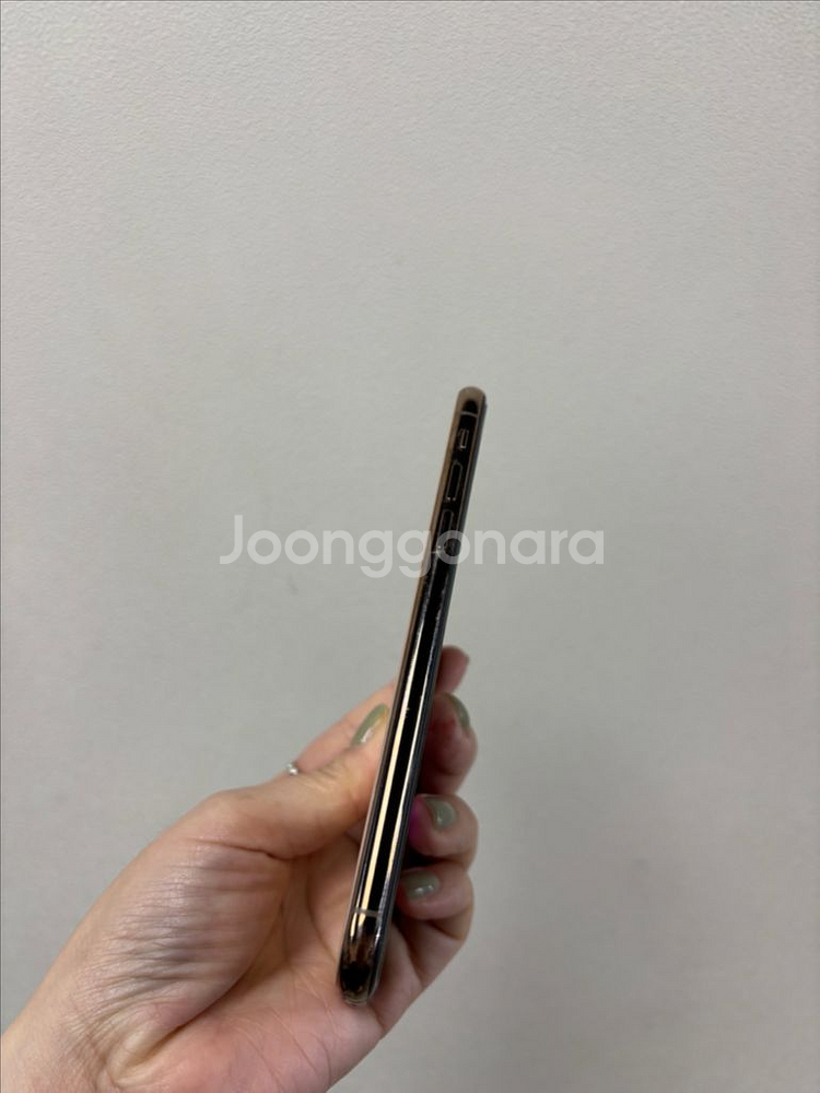 (부산중고폰)아이폰XS 골드 64g 상태최상 판매해요--3