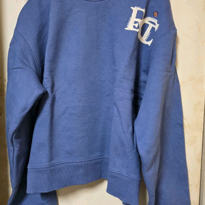 RECTO 로고 맨투맨 L사이즈