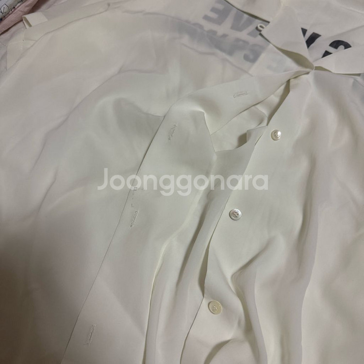 스튜디오톰보이 백 레터링 반팔셔츠 블라우스--5