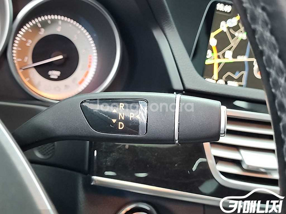 [벤츠]E-클래스 W212 E300 4MATIC 아방가르드 #앱특가--7