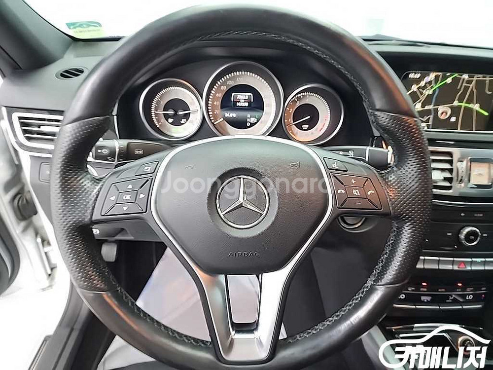 [벤츠]E-클래스 W212 E300 4MATIC 아방가르드 #앱특가--8