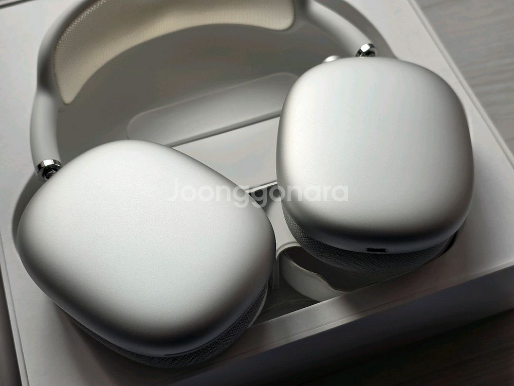 애플 에어팟 맥스 실버--1