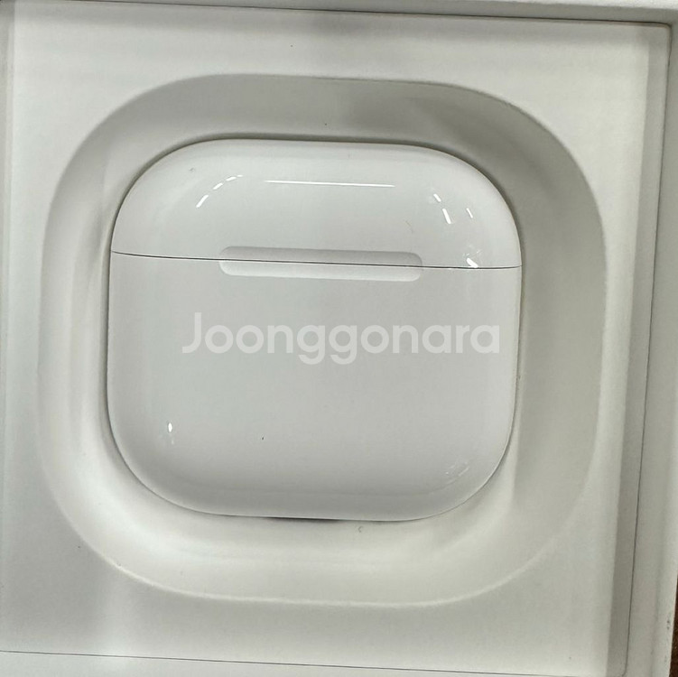 에어팟 4세대 액티브 노이즈 캔슬링--3